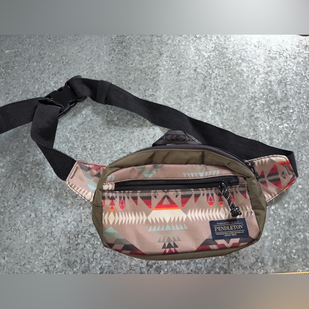 Pendleton Fanny Pack - image 2
